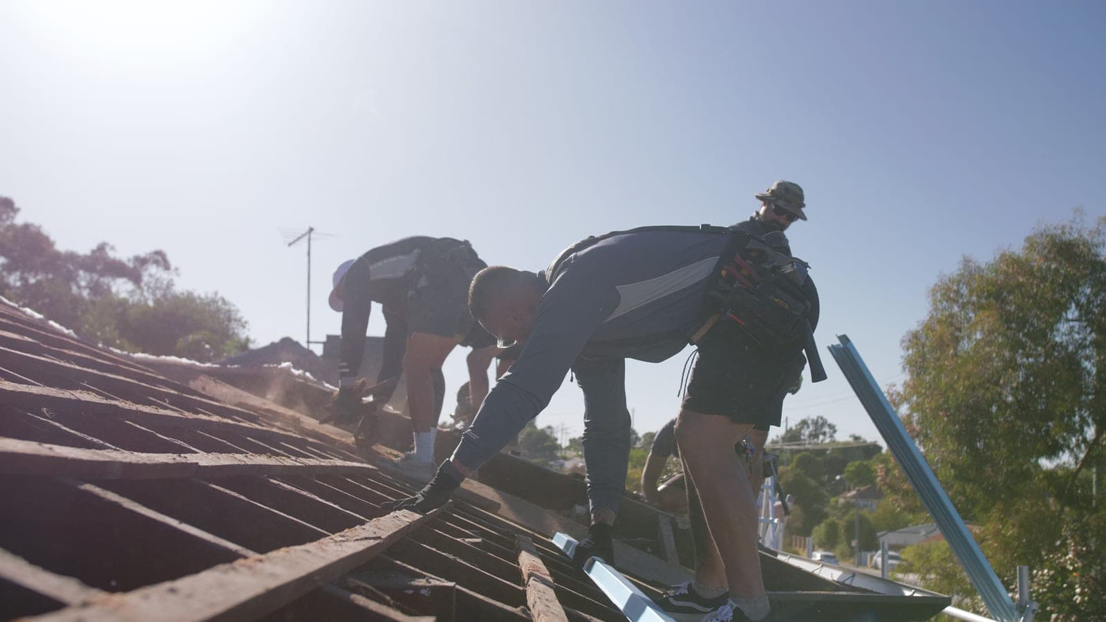 Time for a Roof Replacement in Perth? Signs Homeowners Shouldn’t Ignore